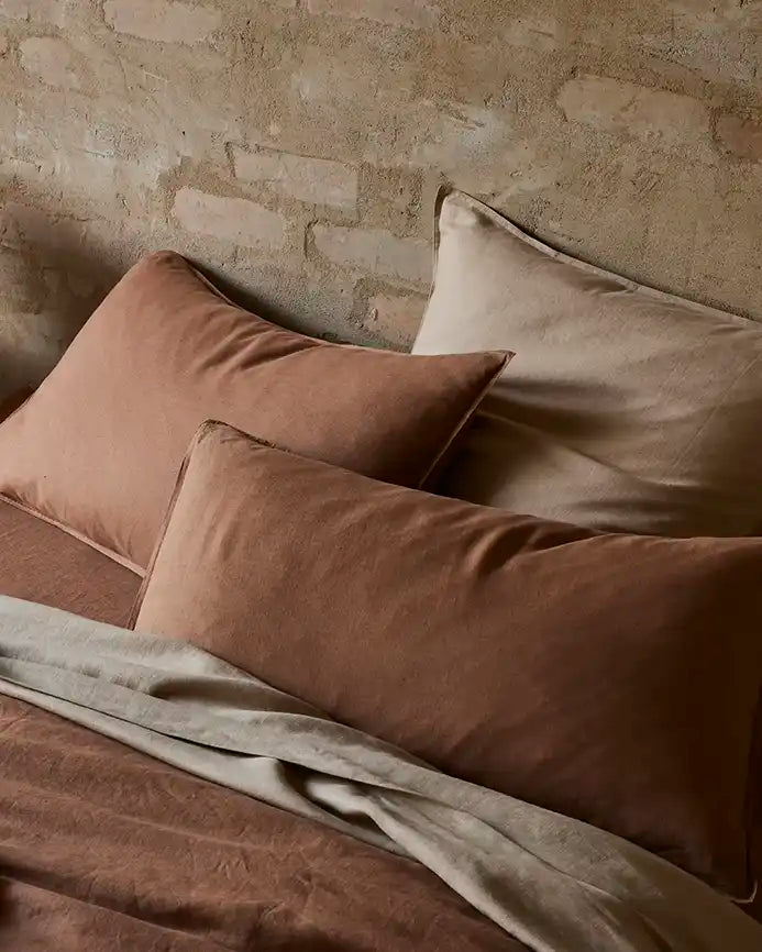 Ravello linen flat sheet biscuit