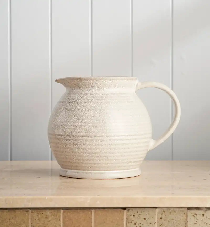 Large ceramic jug round white 21cm