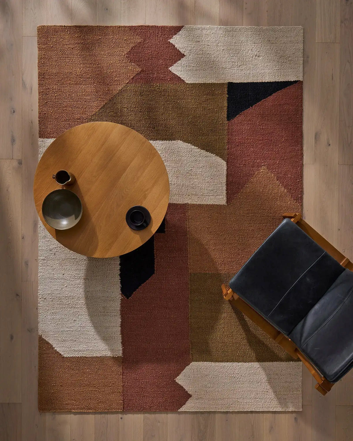 Ruben abstract  handwoven jute rug terra