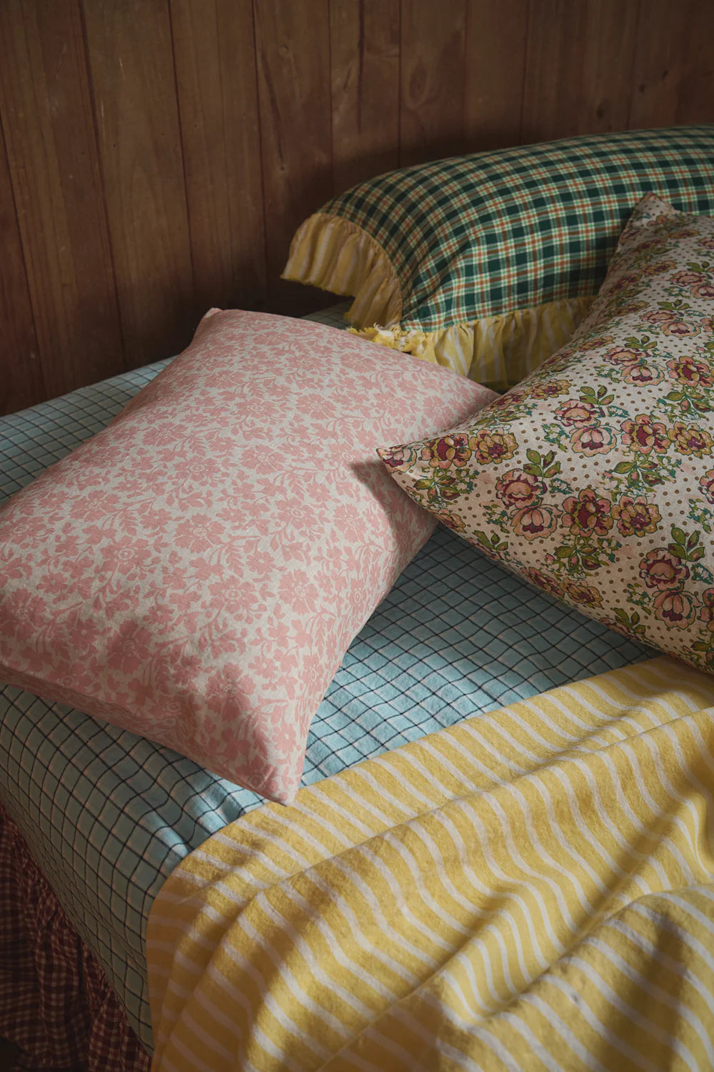 SOW Muriel floral linen pillowcase set