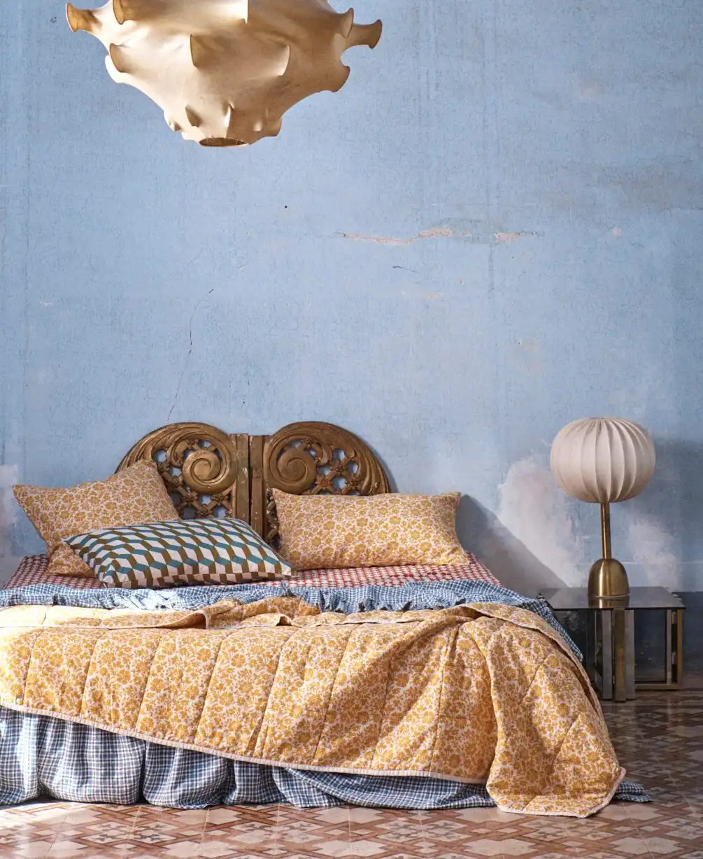 SOW linen Lucia quilt