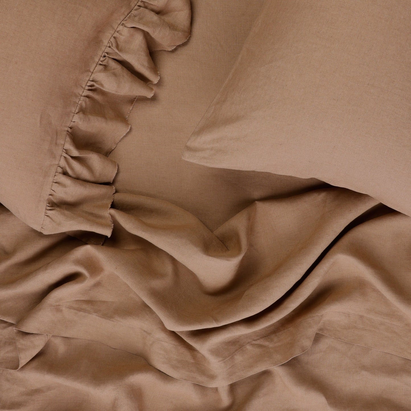 SOW linen flat sheet with ruffle latte