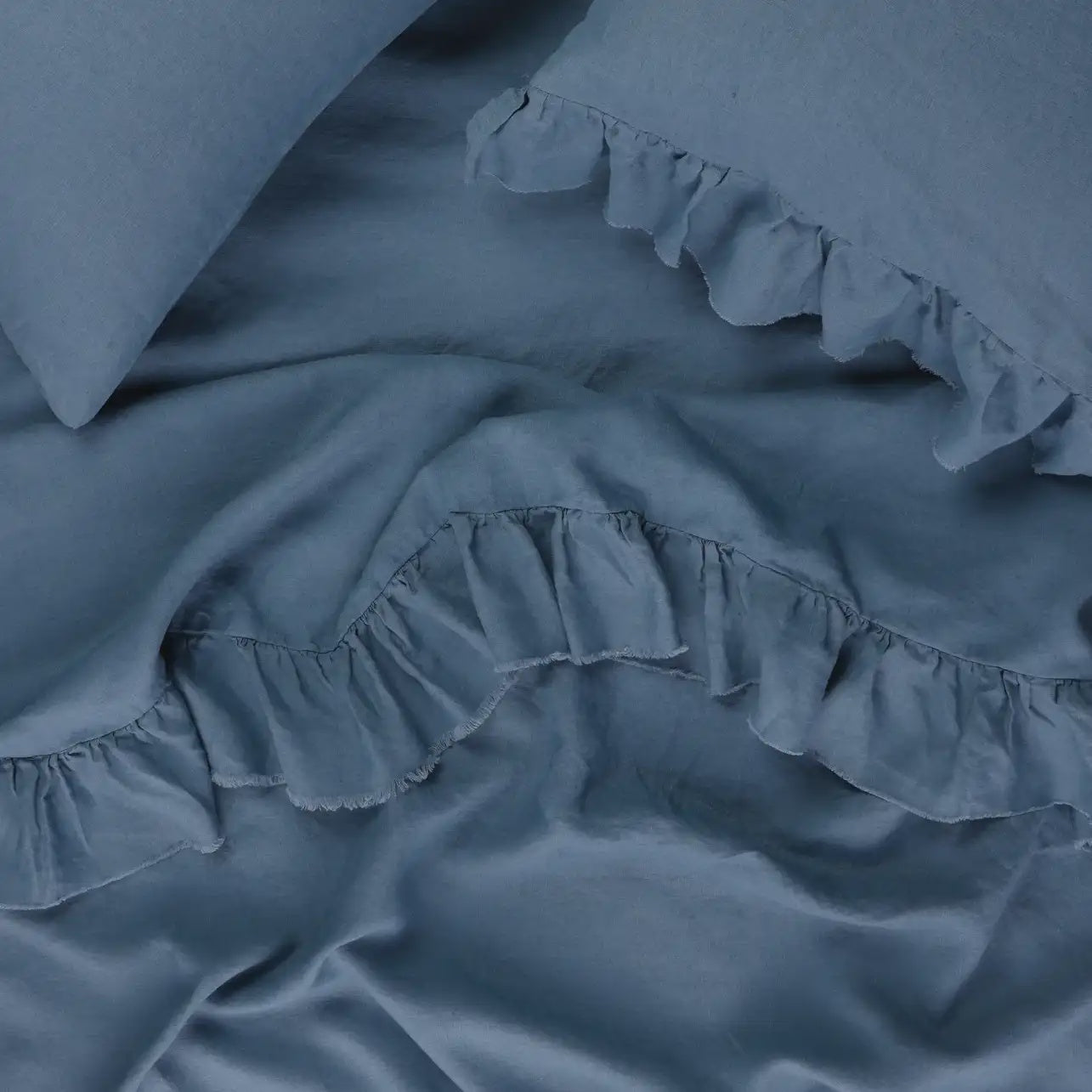 SOW linen flat sheet with ruffle blue jean