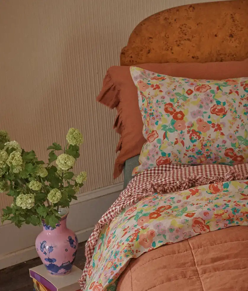 SOW linen pillowcase set with ruffle terracotta