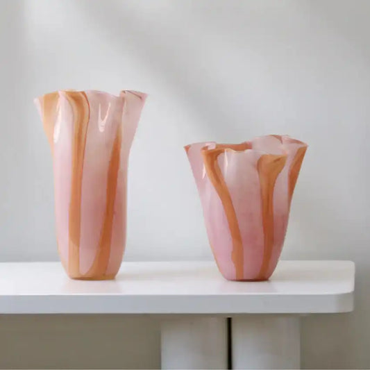 Scalloped glass vase 28cm