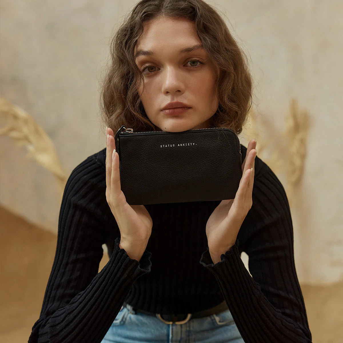 Smoke and mirrors leather wallet black