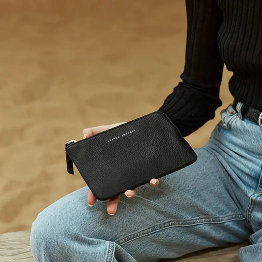 Smoke and mirrors leather wallet black
