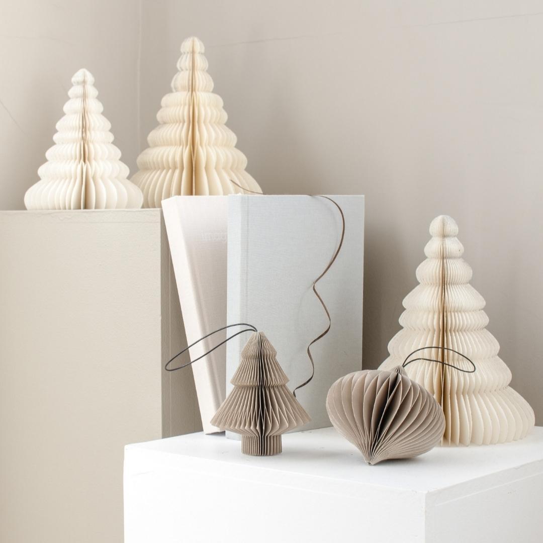 Standing paper xmas tree ornament off-white 24cm