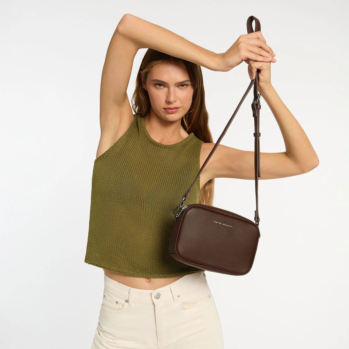 Status Anxiety plunder leather shoulder bag cocoa
