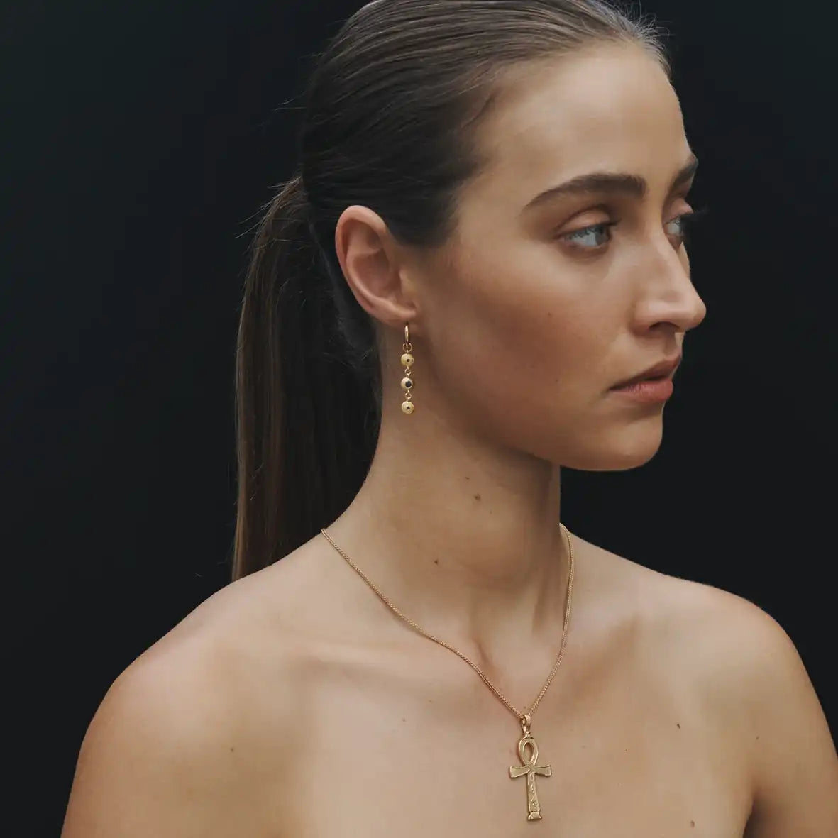 Temple of the Sun Blessing earrings gold