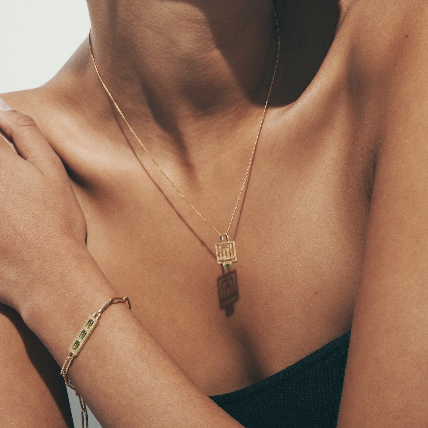 Temple of the Sun Aisha necklace gold