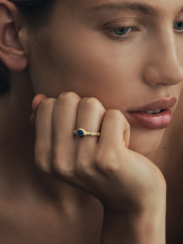 Temple of the Sun Lazuli ring gold