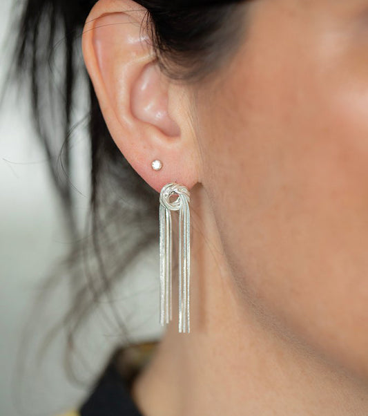 True knot earrings silver