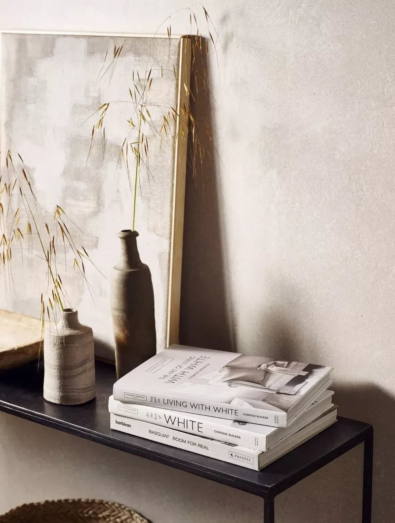 White Company The Art of Living with White book