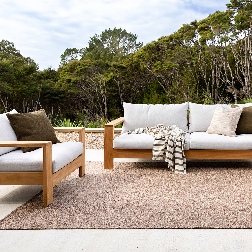 Burleigh indoor/outdoor rug teak