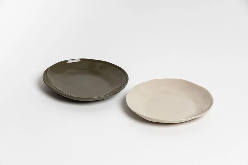 Ceramic organic shaped round dish cashmere 13cm