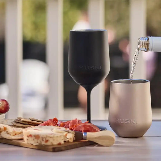 Huski stemmed wine tumbler black 355ml