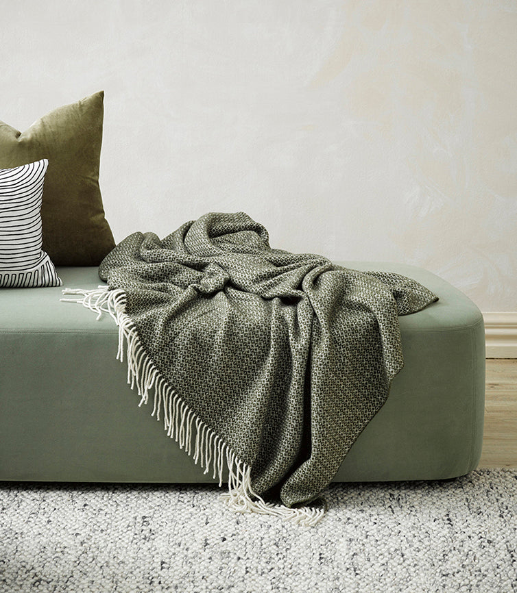 Littano merino blend throw kale 130 x 180cm