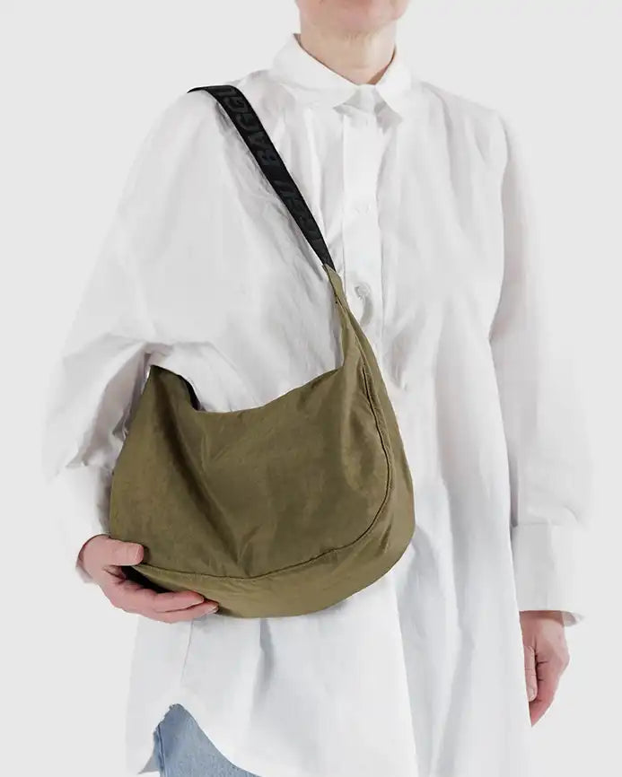 Baggu medium crescent bag seaweed