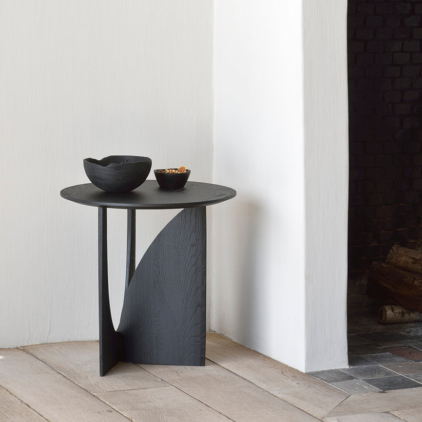 Oak geometric side table black 50cm