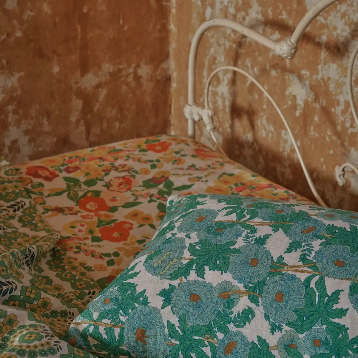 SOW Marianne linen fitted sheet