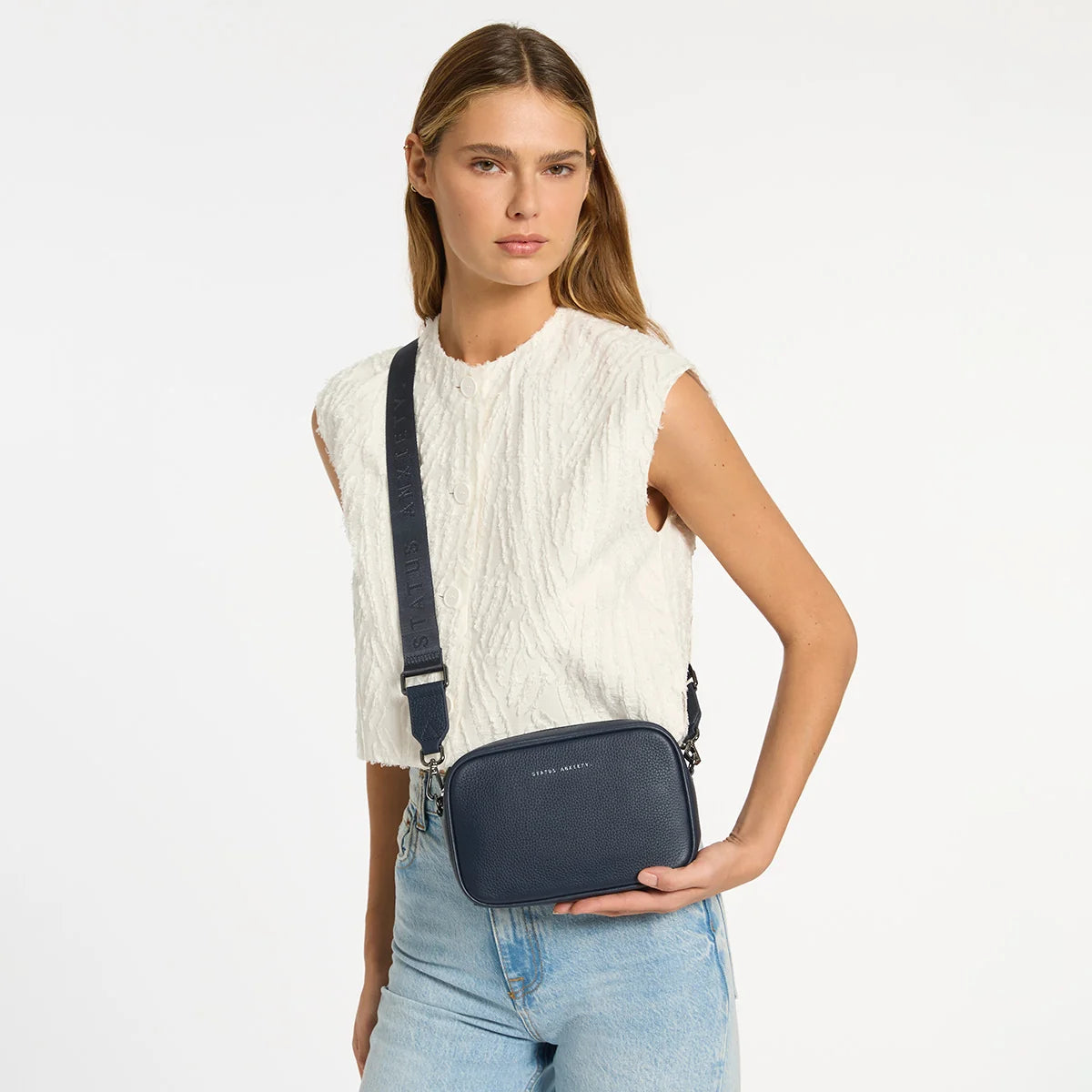 Status Anxiety plunder leather bag with dual straps blue