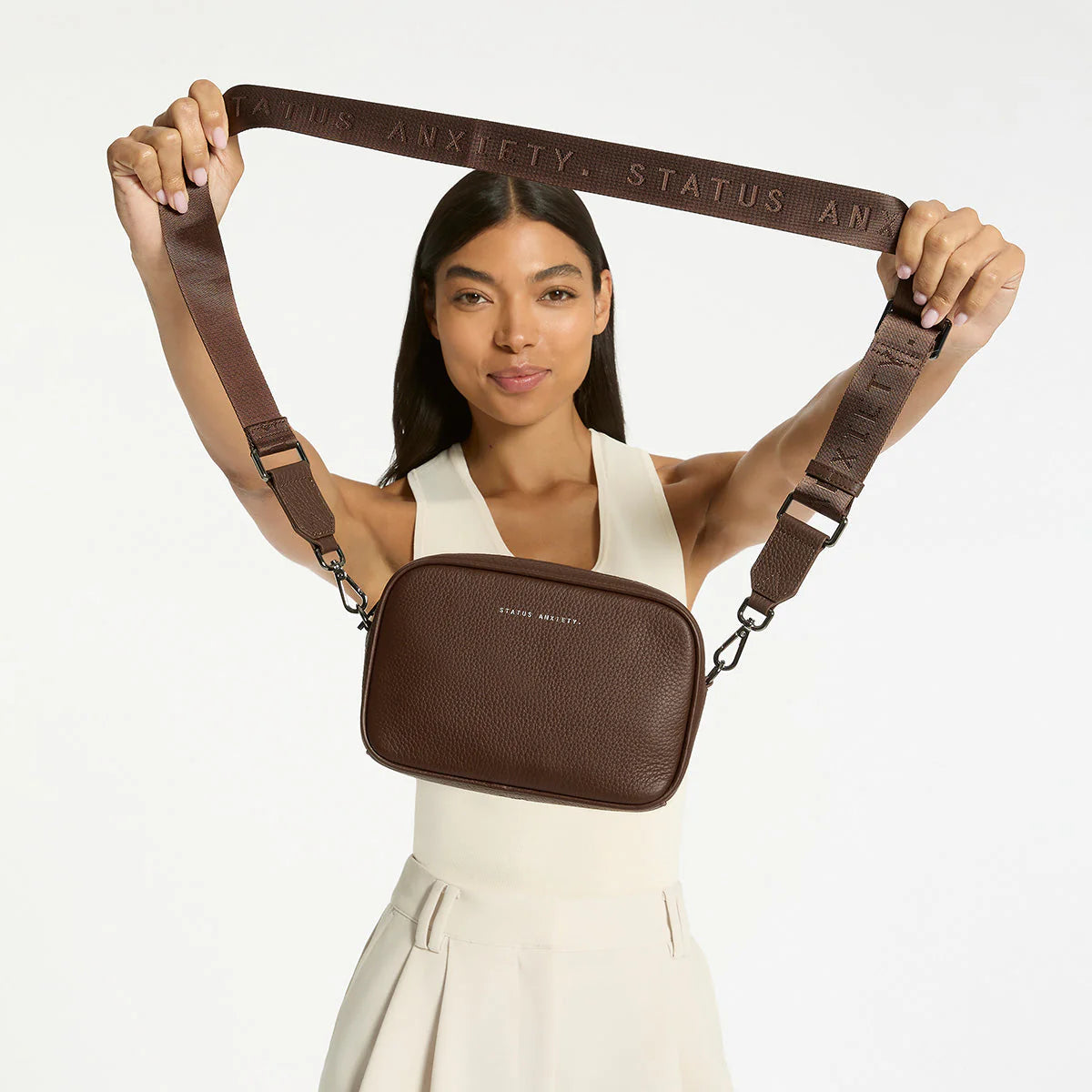 Status Anxiety plunder leather bag with dual straps cocoa