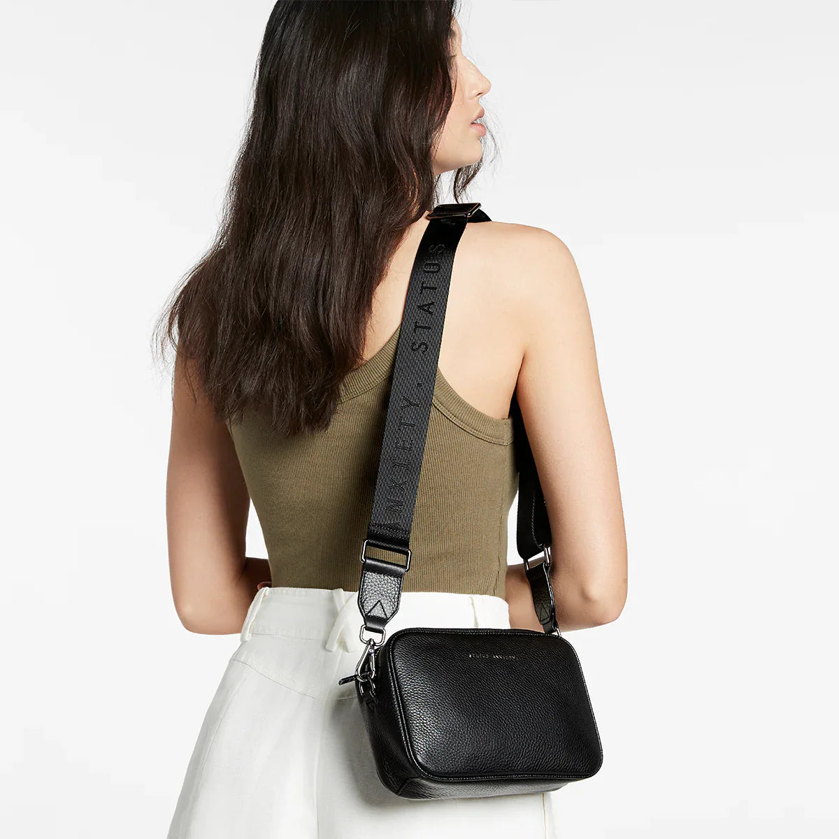 Status Anxiety plunder leather bag with dual straps black