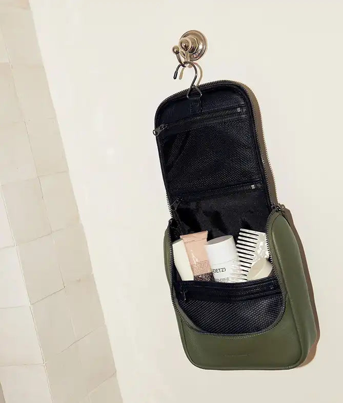 Leather hanging toiletry organiser khaki