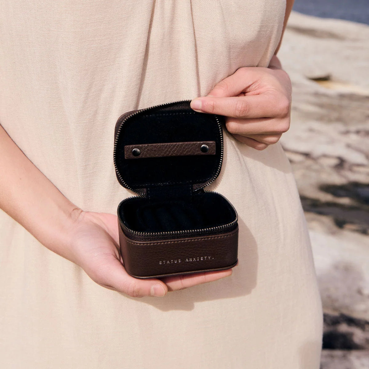 Heartbreaker leather jewellery box 10cm cocoa
