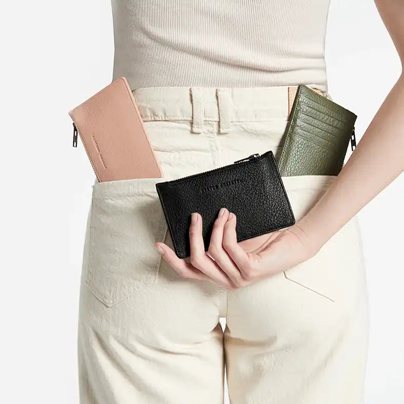 Avoiding things compact wallet khaki