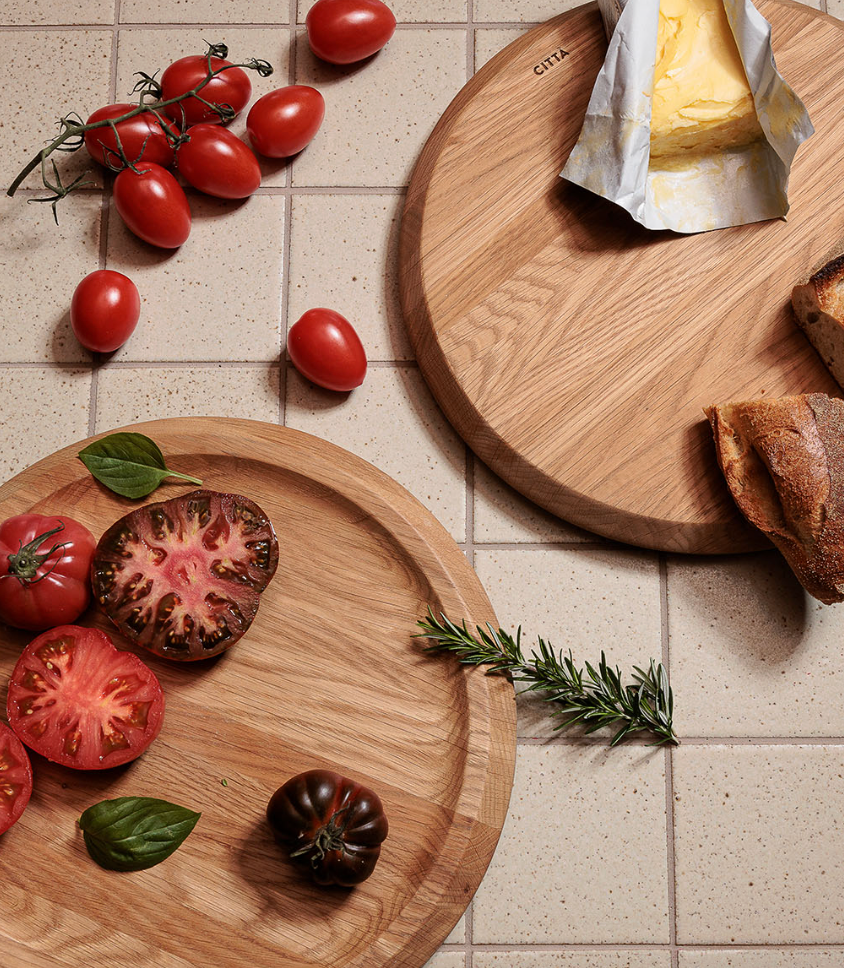 Solid American oak flip board 32cm