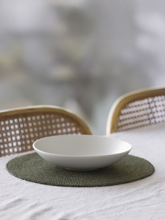 Woven placemat 34cm olive