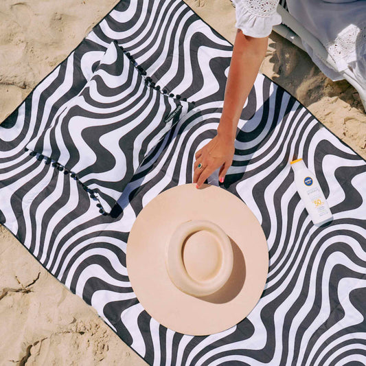 Inflatable beach pillow swirl design