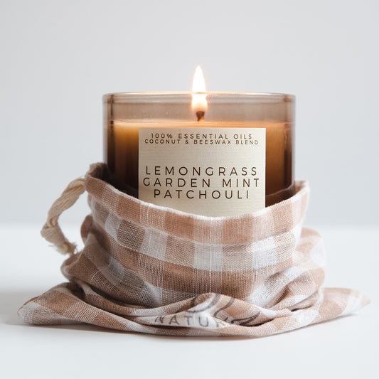 Holm scented candle lavender & cedarwood
