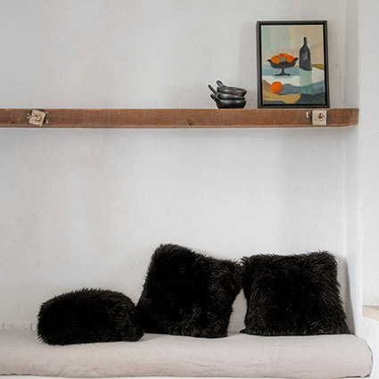 Shaggy NZ Wool sheepskin cushion