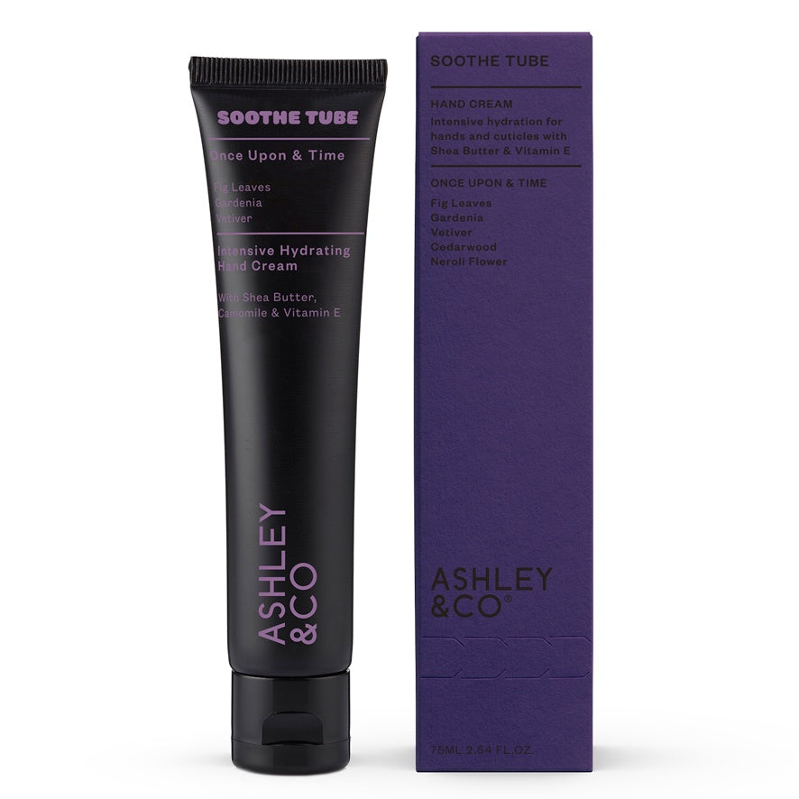 Ashley & Co's Soothe Tube hand cream smells great as well as being good for your skin. The intensive hydrating cream is a rich, yet non–greasy aromatic natural blend for parched hands & cuticles. The combination of shea butter, camomile extract & vitamin E soothes and nourishes hands.