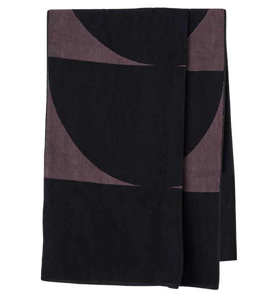 The generously sized balance beach towel is a summer essential for days spent lazing by the water's edge.   The towel is 100% cotton and the design features a bold geometric pattern in grape and navy blue colours. It has a 550gsm thickness.  Dimensions:  90cm wide x 170cm long
