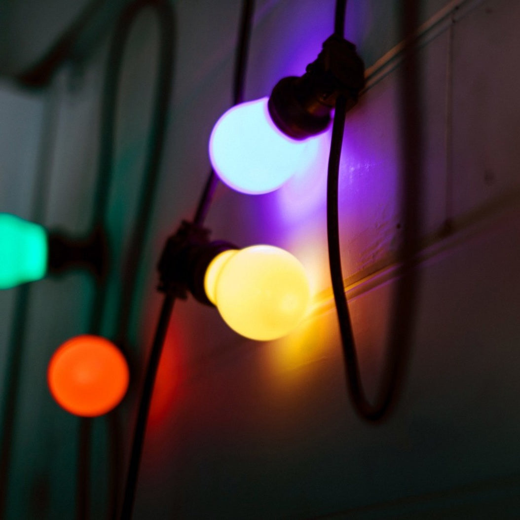 Outdoor festoon lights coloured